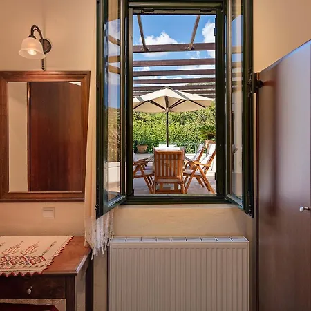 Aleva * Bali (Crete)
